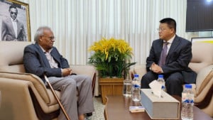চীনা রাষ্ট্রদূতের সঙ্গে বিএনপির ভারপ্রাপ্ত মহাসচিবের সৌজন্য সাক্ষাৎ