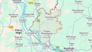 চাঁপাইনবাবগঞ্জে বাড়িতে ককটেল বিস্ফোরণ, উড়ে গেল টিনের চালা