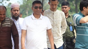প্রধানমন্ত্রীর ফেনী সফর ঘিরে নিরাপত্তা প্রস্তুতি, ভেন্যু পরিদর্শনে ডিআইজি