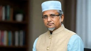 গাজী নজরুল ও প্রথম স্ত্রীকে গ্রেপ্তার দেখাল পুলিশ