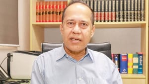 সাবেক সিইসি হাবিবুল আউয়ালের জামিন, রাষ্ট্রপক্ষের স্থগিত আবেদন 
