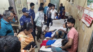 হাতিয়ার সেই বিদ্যালয়ে আবারও ঝাঁজালো গন্ধ, অসুস্থ ২০ শিক্ষার্থী