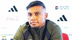 কোমা থেকে ফিফার মঞ্চে, জামালের নতুন স্বপ্ন!