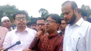 বাবার কাঁধে সন্তানের লাশ কতটা কষ্টের, আজ বুঝতে পারছি: জানাজায় অপ্রতিমের বাবা