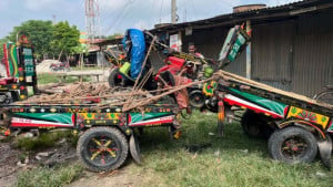 কুষ্টিয়ায় ট্রাকের সঙ্গে সংঘর্ষে নছিমনচালক নিহত
