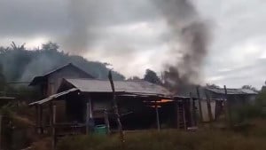 মণিপুরে নাগা-কুকি সংঘাত, পুড়ল একাধিক গ্রাম