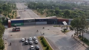পিটিআইর বিক্ষোভ ঘিরে অবরুদ্ধ ইসলামাবাদ