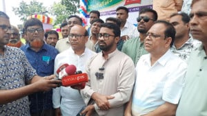 লং মার্চের মধ্য দিয়ে জ্বালানি সংকট আরও ঘনীভূত করছে জামায়াত: রাশেদ খাঁন