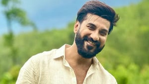 ক্যারিয়ারের নতুন অধ্যায়ে সজল