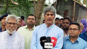 ঘরে ঘরে সুপেয় পানি পৌঁছে দেওয়া সরকারের লক্ষ্য: জোনায়েদ সাকি