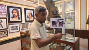 ডাকসুর সংগ্রহশালা থেকে জিন্নাহর ছবি ছিঁড়ে ফেললেন সাবেক ঢাবি শিক্ষার্থী