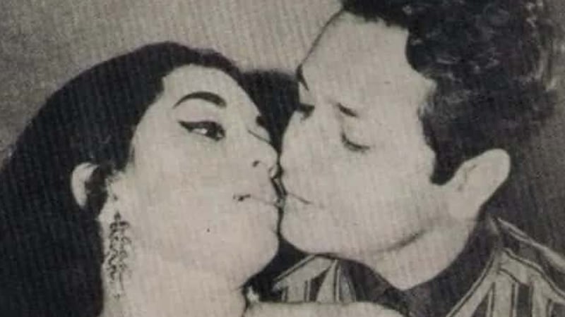 রেখার সঙ্গে বিশ্বজিৎ চট্টোপাধ্যায়