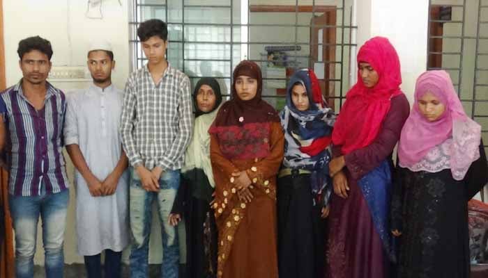 রাজবাড়ীতে ৮ রোহিঙ্গা আটক