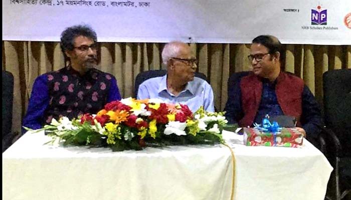 বাতিঘরে কাজী জহিরুল ইসলামের একক বইমেলা