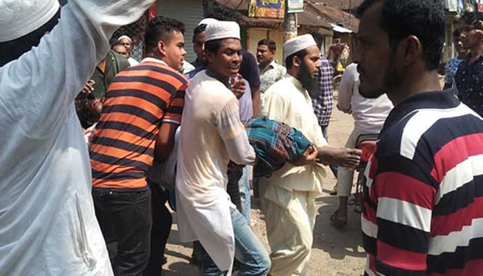 ভোলায় পুলিশ-জনতা সংঘর্ষে নিহত ৪, আহত শতাধিক