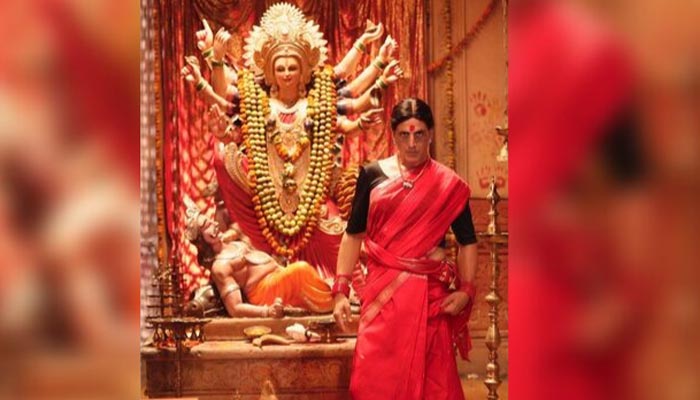 অক্ষয়কে চেনা যায়!