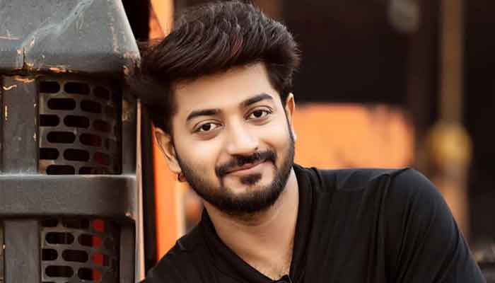 ‘আমাদের মধ্যে প্রেম আছে'