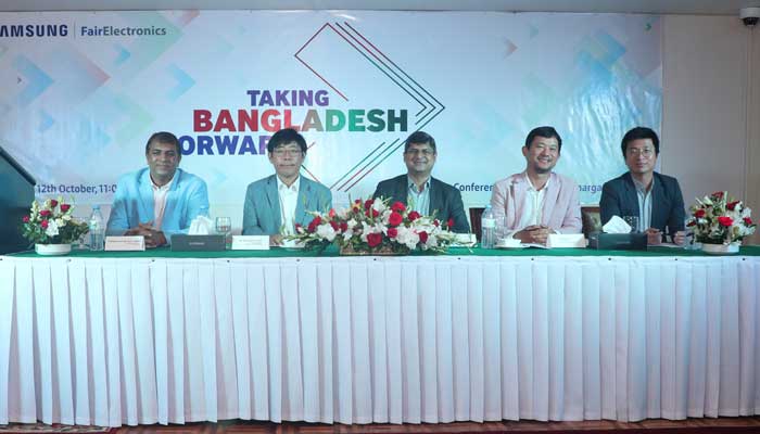 'কারখানা স্থাপনের প্রথম বছরে স্যামসাং কারখানায় ১৫ লাখ স্মার্টফোন উৎপাদন'