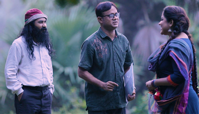 এসএসসি পাশ করলেই মিলবে বাইক ও বউ