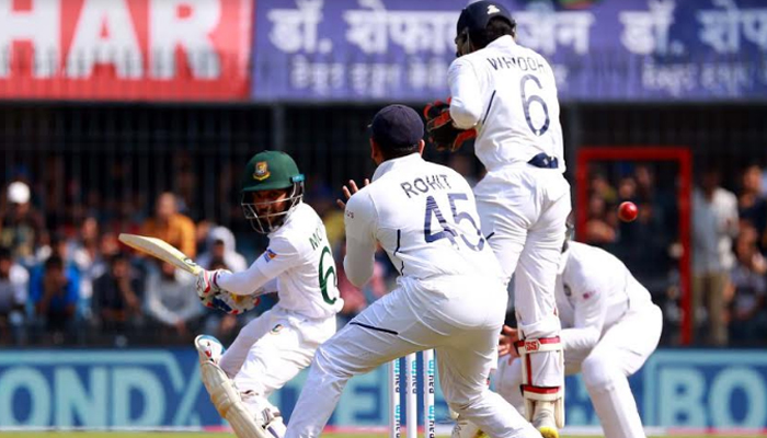 ভারতীয় পেসে দেড়শ'তে থামল বাংলাদেশ