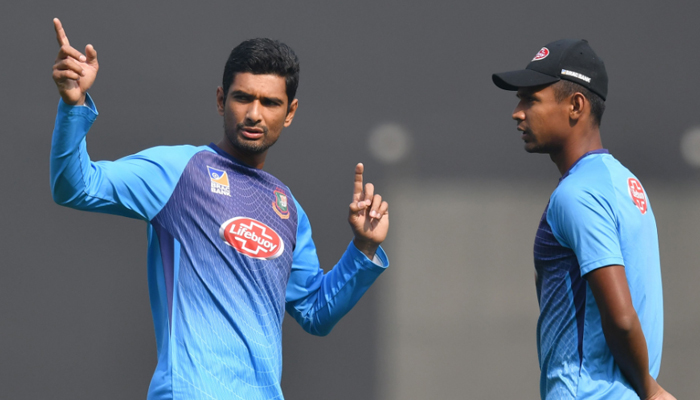 বাংলাদেশের টার্গেট ভারতের অনভিজ্ঞ বোলিং