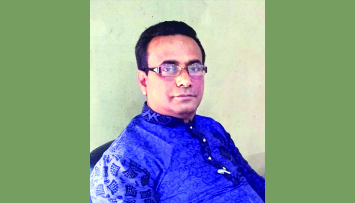 রাজনীতির ময়ূরপুচ্ছধারী কাকেরা