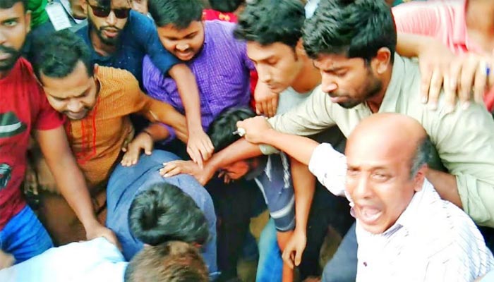 অনির্দিষ্টকালের জন্য বন্ধ জাবি