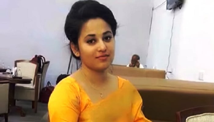 এমপি রতনের স্ত্রী শিক্ষিকা ঝুমুর সাসপেন্ড