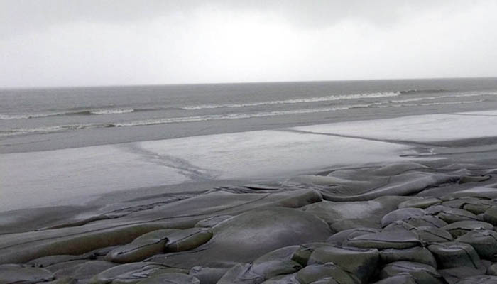 ‘বুলবুল’ মোকাবেলায় প্রস্তুত সশস্ত্র বাহিনী
