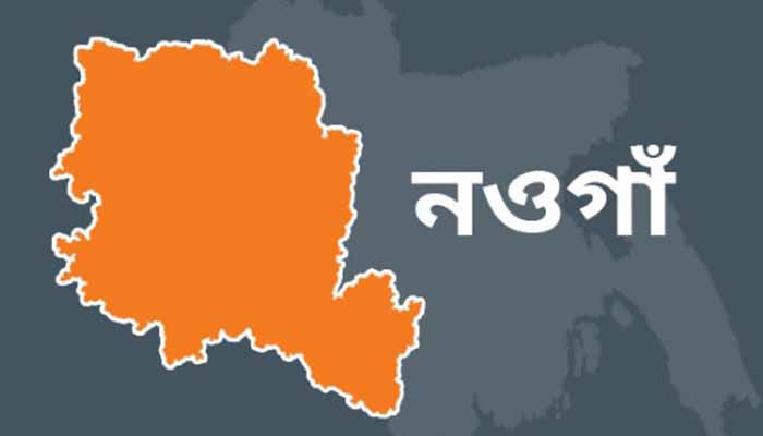 নওগাঁয় ট্রাক্টরের চাপায় বৃদ্ধা নিহত