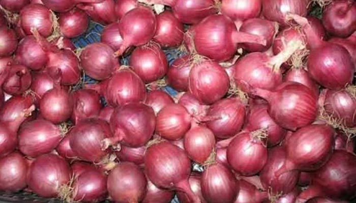 পেঁয়াজ ব্যবসায়ীদের 'বন্দুকযুদ্ধে' দেওয়ার দাবি সংসদে
