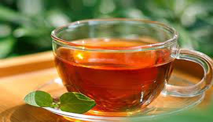 স্ট্রোকের ঝুঁকি কমায় লাল চা