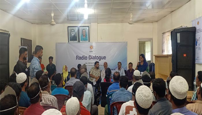 রোহিঙ্গা ক্যাম্পে ডায়রিয়া রোধে সচেতনতাবিষয়ক রেডিও সংলাপ