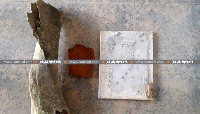 রামুতে মিলল দেড় হাজার বছর আগের ইট