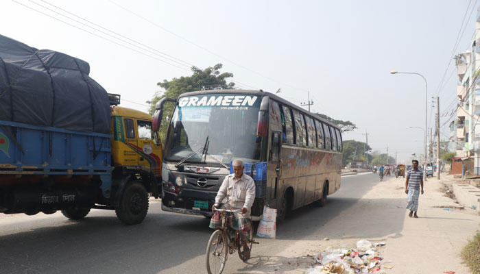 রাজশাহীতে বাস-ট্রাক চলাচল স্বাভাবিক