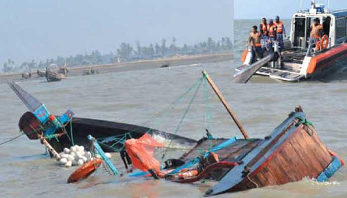 মেঘনায় ট্রলারডুবিতে এক জেলের লাশ উদ্ধার, নিখোঁজ ৪