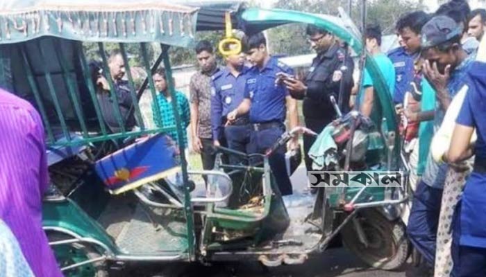 পাবনায় অটো-ট্রলি সংঘর্ষে জামাই-শ্বশুর নিহত
