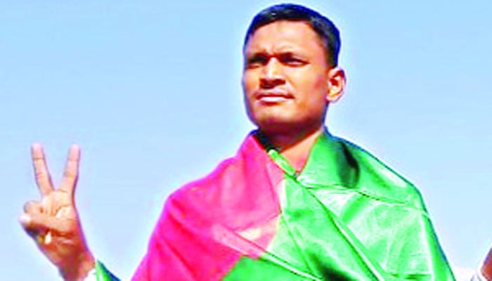 ফুটবলার থেকে আরচারির সোনার ছেলে