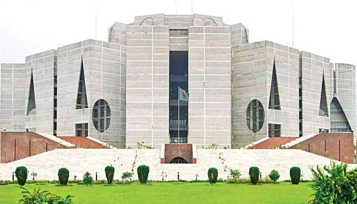 সংসদীয় কমিটিতে আইন লঙ্ঘন