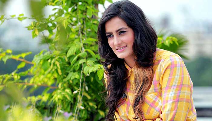 আমি ব্যক্তিজীবন নিয়ে তৃপ্ত নই: অপর্ণা ঘোষ