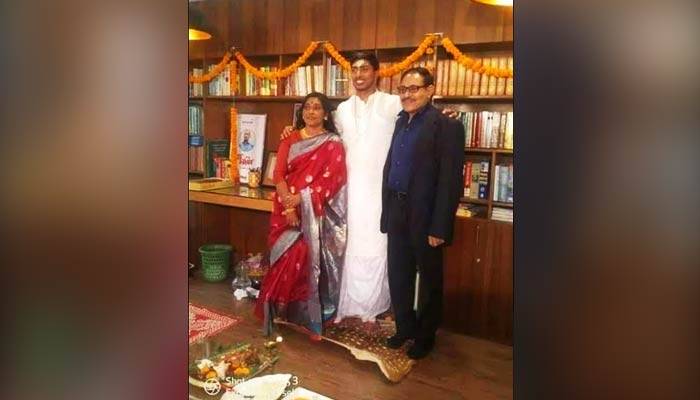 আশির্বাদ অনুষ্ঠানই অভিশাপ হয়ে দাঁড়াল সৌম্যর