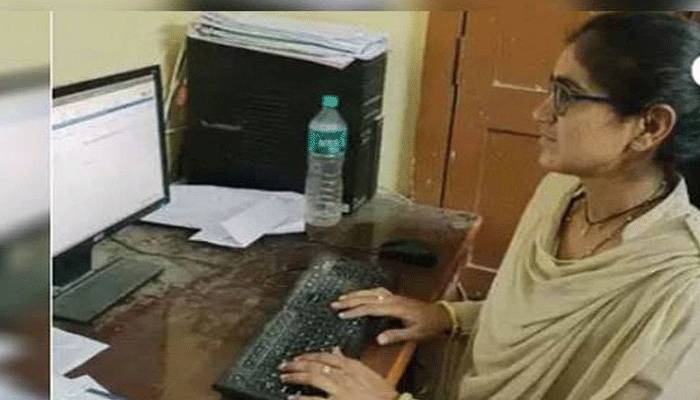ভারতে সাত মাসের অন্তঃসত্ত্বা করোনা যোদ্ধা সন্তোষ জাঠ