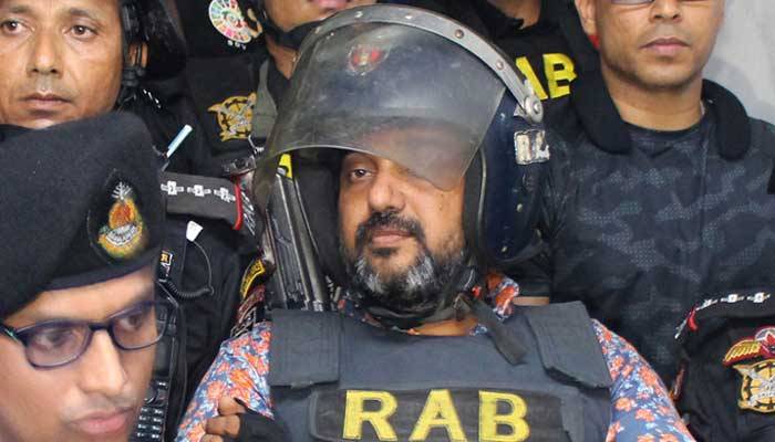 সম্রাটের স্ত্রীর দু’টি ফ্ল্যাট ক্রোকের নির্দেশ
