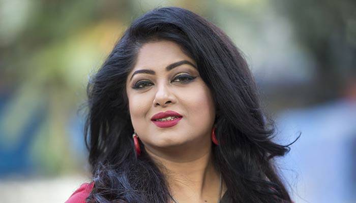 নতুন ছবিতে চুক্তিবদ্ধ হলেন মৌসুমী