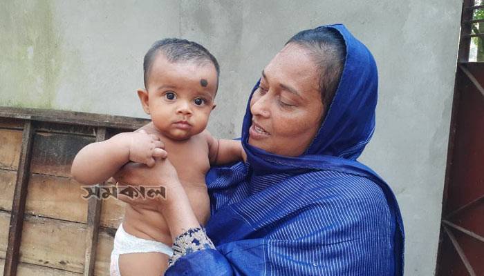 হঠাৎ হঠাৎ কেঁপে ওঠে মারিয়া