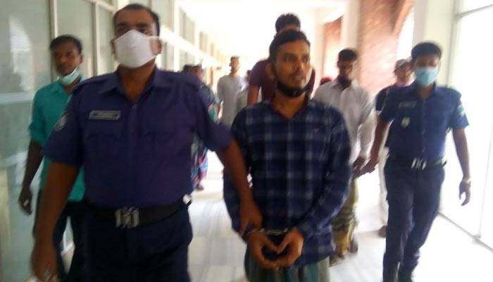 কলারোয়ায় ফোর মার্ডার: রায়হানুল ৫ দিনের রিমান্ডে