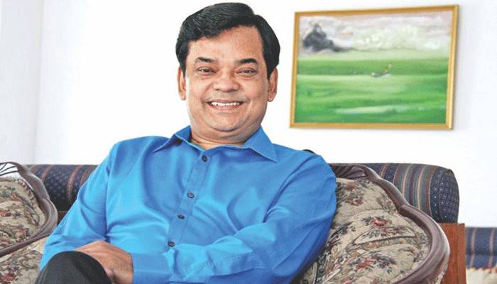 সুস্থ হয়ে বাসায় ফিরেছেন জাদুশিল্পী জুয়েল আইচ