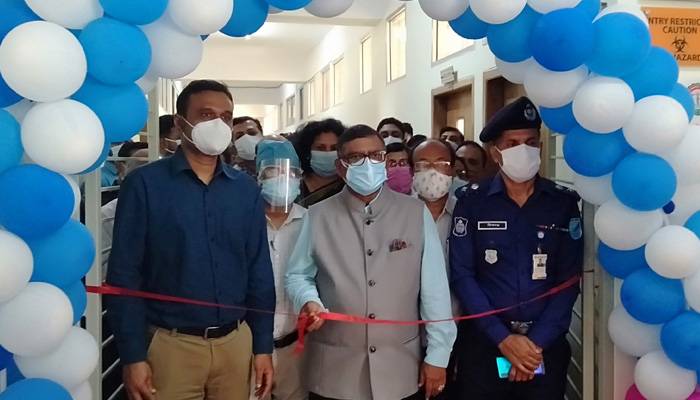 ভ্যাকসিন অনুমোদন পাওয়ার সঙ্গে সঙ্গেই আনা হবে: স্বাস্থ্যমন্ত্রী