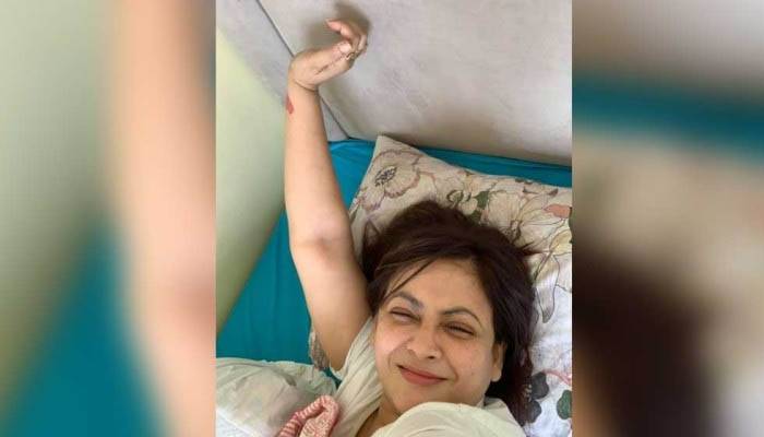 'এমন ওয়েদারে প্রেমিক পাচ্ছি না… সবই কপাল'