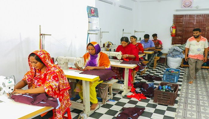 হোসিয়ারি শিল্পের উন্নয়নে কাজ করছে ‘ওসাকা’